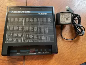 SN-13685 ALESIS Midiverb Effects Processors Great