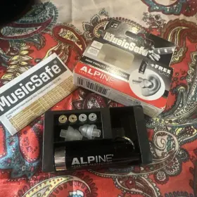 00299801 ALPINE HEARING PROTECTION Musicsafe Earplugs High