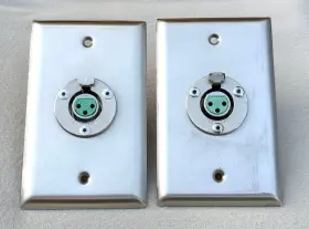 SG-XLR-F1 ATLAS SOUND Single Gang Wallplates Switchcraft