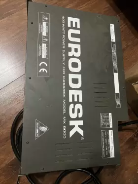 MX8000 BEHRINGER Pro Audio Eurodesk Power Supply
