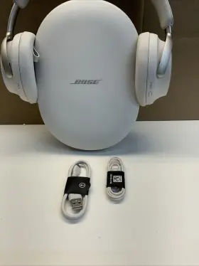 880066-1300 BOSE Quietcomfort Ultra Noise Cancelling #2