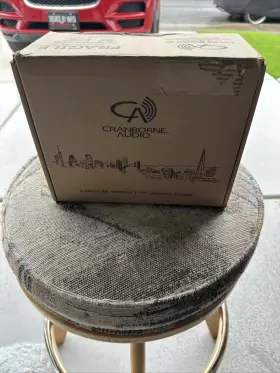 CA-N22H CRANBORNE AUDIO Headphoneand Breakout Box Headphone