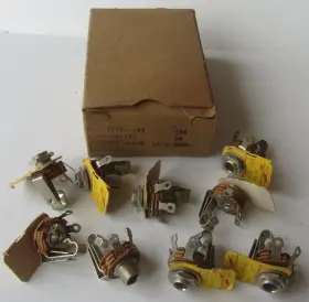 2E054 DAYTON Switchcraft Jax Mono Conductor Audio Jack Spdt
