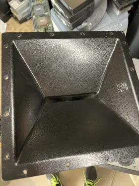 77057 MCCAULEY Driver Speaker Horn