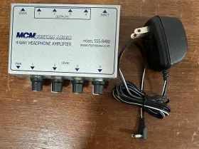 555-8480 POWER Headphone Amplifier Adapter
