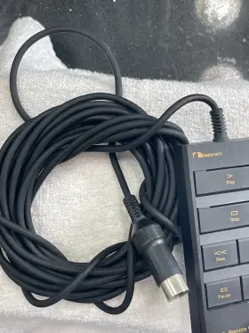 61002835 NAKAMICHI Remote Control Unit Manual