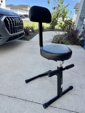 DT8500 GUITAR Keyboard Throne