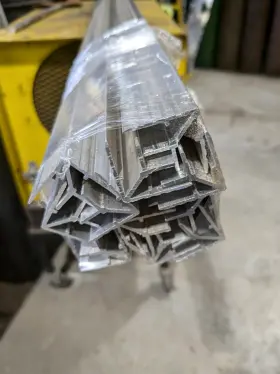 E0875-2M PENN-ELCOM Double Angle Extrusion Flight