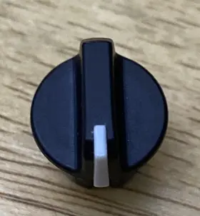 PL-000709-00 QSC Mic Line Knob