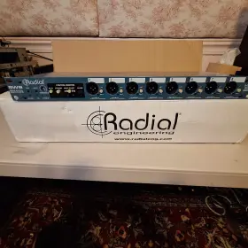 SW8-CHANNEL RADIAL ENGINEERING Line Level Auto Switcher