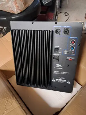 SA-APEF01 SEISMIC AUDIO Woofer Amplifier Plate