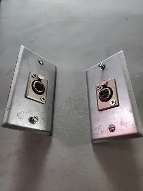 SA-PLATE12 SEISMIC AUDIO Steel Wall Plate Xlr Female