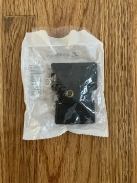 092176 SENNHEISER Shoe Mount
