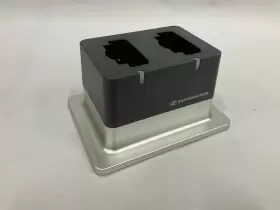 CHG-2 SENNHEISER Table Top Charger