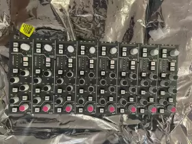 626713X1 SWITCH Axiom Multitrack Dynamics Tile Un