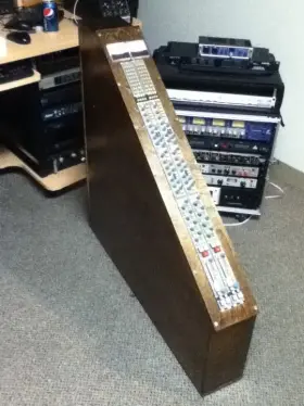 9000J Channel Strips
