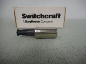 O6EL5F SWITCHCRAFT Mini Din Female Plug