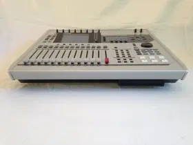 AW2400 YAMAHA Audio Workstation #2