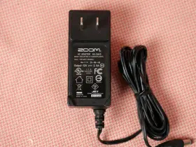 ZAD0019D ZOOM Ac Adapter #2