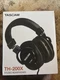 TASCAM TH-200X Studio Monitoring Headphones / BRAND NEW