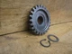 1982 82 SUZUKI RM125 RM 125 OEM KICKSTART KICK START STARTER IDLE GEAR FAST SHIP