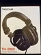 (B) TASCAM TH-200X Studio Monitoring Headphones Lightweight Closed Back